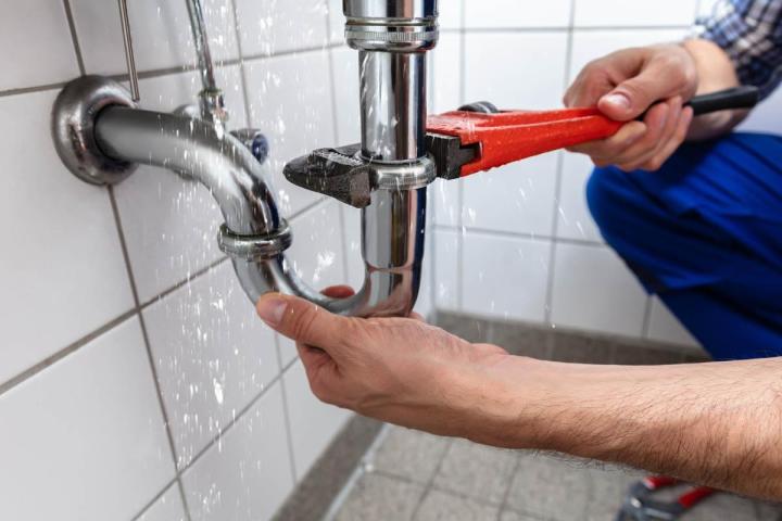 Service professionnel et complet pour l’installation d’équipements sanitaires.